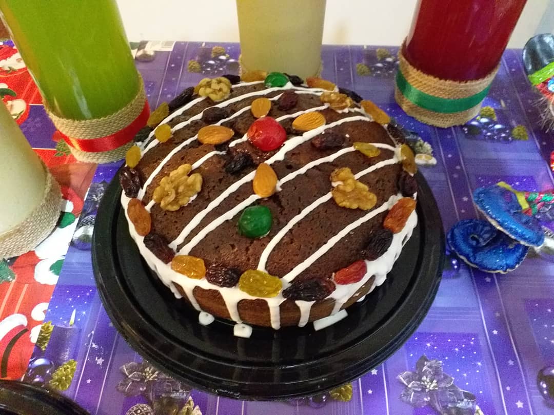 TORTA NEGRA ❤❤❤

¡La espera se acabó! ¡Prueba nuestro pastel Navideño!🎄🎉

Prepárate estas navidades para deleitarte con nuestra 'Torta Negra' llena de tradición, amor y sabor a Navidad 🎄🎅🇻🇪

Encarga la tuya ¡YA!

.

.

.

#venezolanosporelmundo #navidadguatemala #soy502