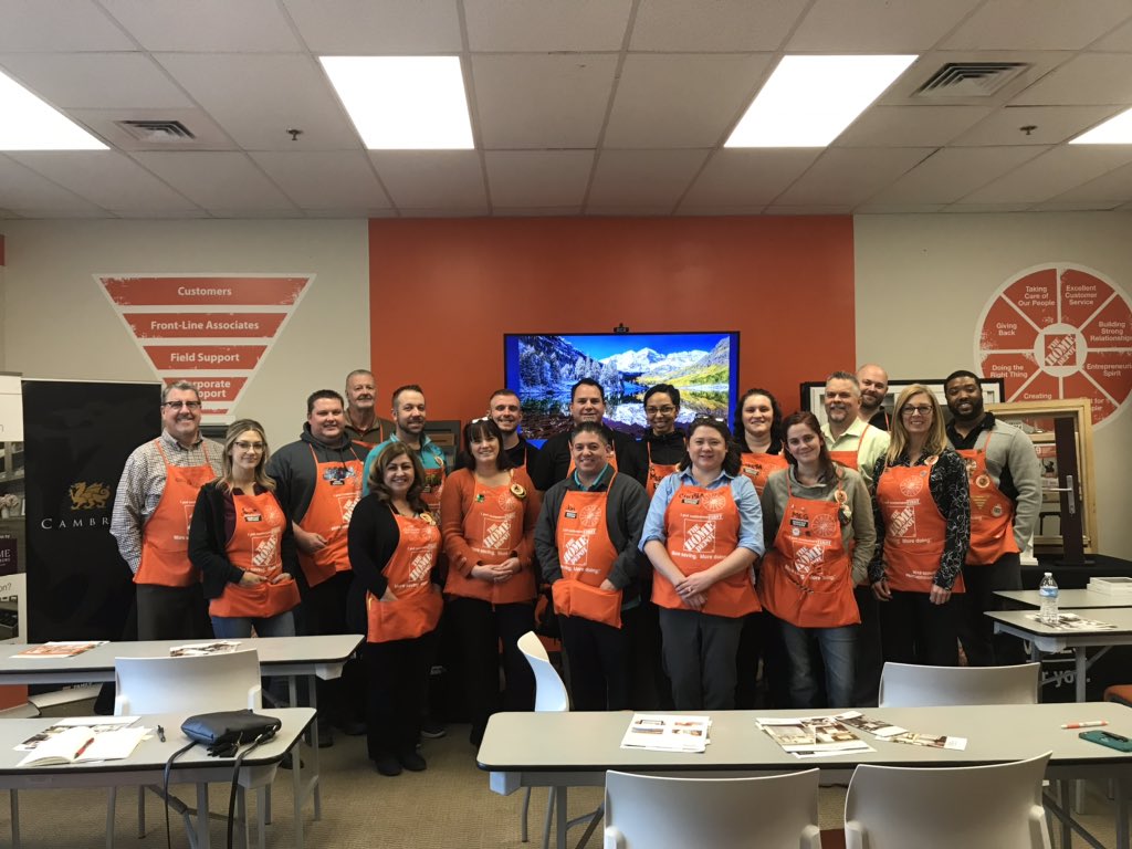 HortaLora's tweet photo. Thank You #HDI #HDE for hosting #D210 today. We appreciate the great partnership to drive sales in our Stores! #pipeline #sales #d210proud @214Dsm @SteveCronin12 @deanosettle @gwaltershdi @THDNick https://t.co/GB5dMl9Xn0