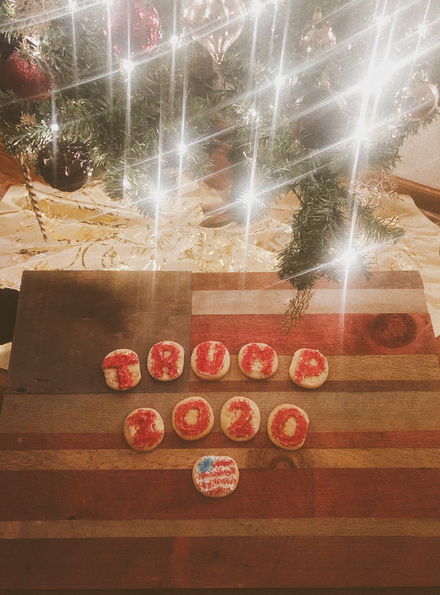 LexiiLach's tweet photo. What we do on impeachment night..... 
#makecookiesgreatagain 
#TrumpImpeachment #TRUMP2020Landside #trump2020 #trump @realDonaldTrump @DonaldJTrumpJr 
@elleson_shawna https://t.co/Ie7rqplALP