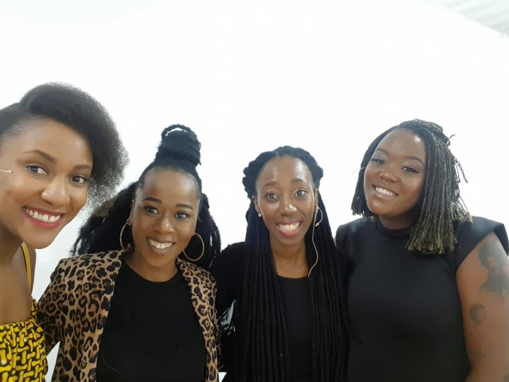 nilotiqa's tweet photo. My HairStory hosted by @naturalhair.co.za team just blew us away π
All #CurlFriends in one room getting to know each other and inevitably loving each other. Does not get better than this π§‘
#ALookAt2019 #Vision2020 https://t.co/LThKx0u4pc