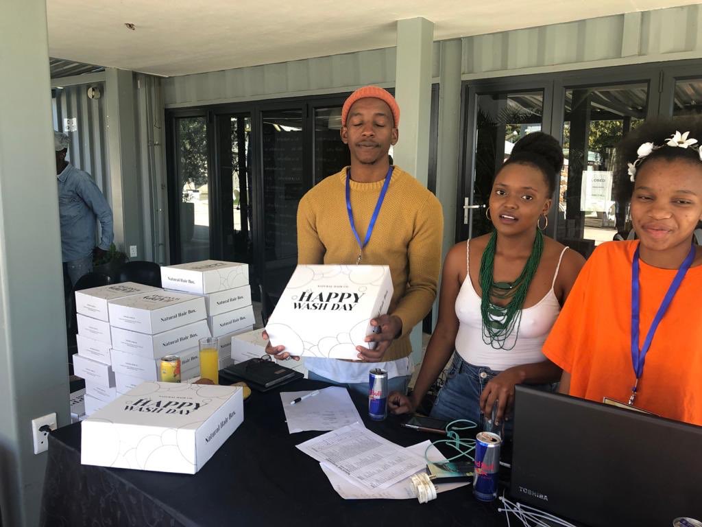 nilotiqa's tweet photo. #ALookAt2019 #Vision2020 https://t.co/HyMeAe7d7J