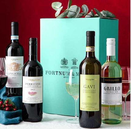 BritishFriendly's tweet photo. On the twelfth day of Christmas, we are giving one lucky adviser the chance to win a Fortnum &amp; Mason Wine Hamper #12DaysofChristmas
To enter, simply:
🗨️ Follow our British Friendly Twitter Page
🔁Retweet this post before 4pm https://t.co/Htr2UoIrw2