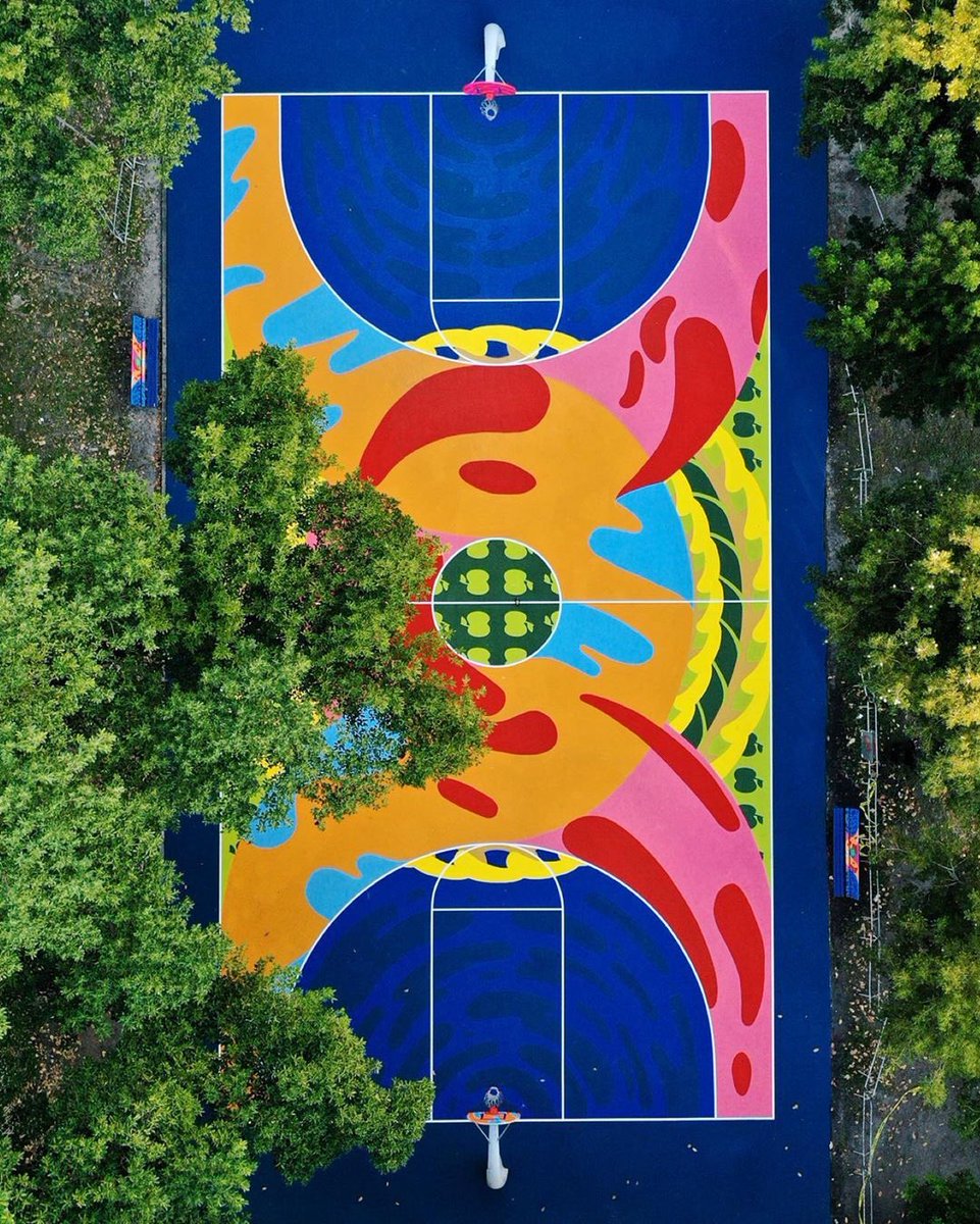 ProInThePaint's tweet photo. Local artist D’ana Nunez, teamed-up with Crown Royal Apple to bring Miami a technicolor dream court for Art Basel Miami. NBA Star and Miami Heat’s own @jimmybutler unveiled the court.
@itscovl, @crownroyalappleofficial  @project_backboard
. . . 
Brickell, Miami, Florida, US 🇺🇸 https://t.co/AztvGfadSF
