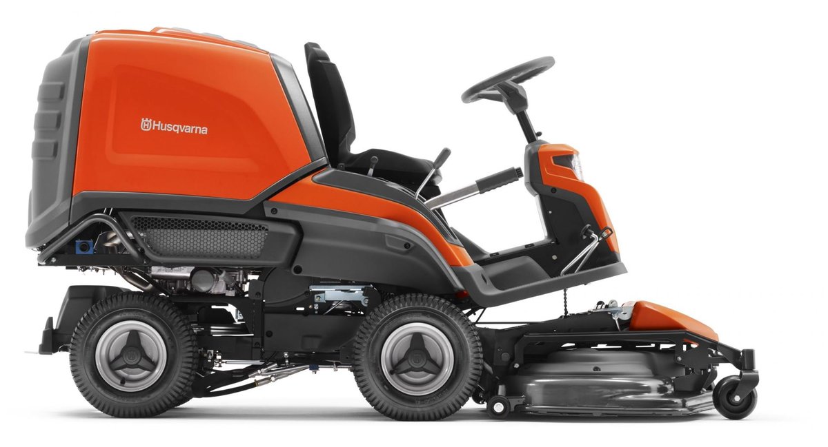 ETrac11's tweet photo. In de kijker!
Nog op zoek naar interessante kerstinvesteringen? E-Trac strooit met de kortingen en bied tot en met 1 januari bij iedere pre-order van een voormaaier van E-Trac een korting aan van 150 euro en de kans om een bezoek te winnen bij brouwerij huyghe!! https://t.co/ajmOF9pdsZ