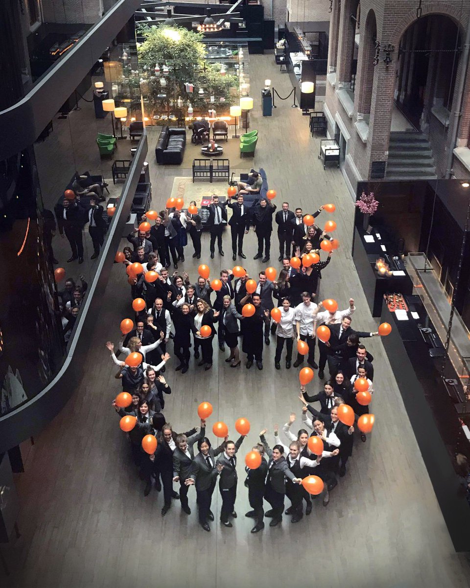 Celebrating our 8 year anniversary at the Conservatorium! 🎂 Thank you for being part of our amazing journey to being acknowledged as one of the greatest modern grand hotels in Europe. #celebration #ConservatoriumHotel #TheSetHotels