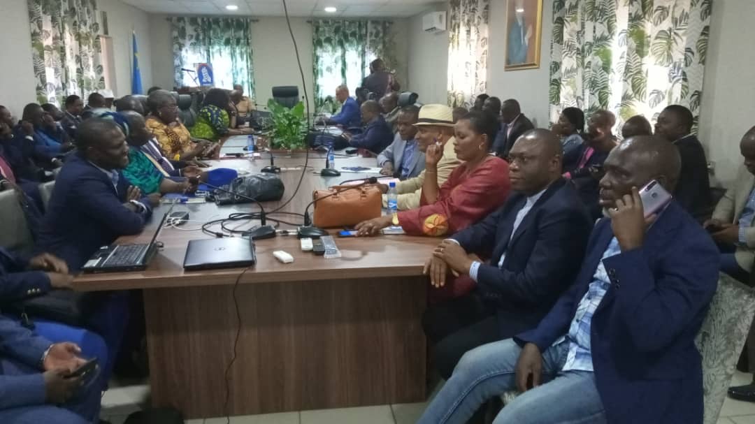 mwandochris's tweet photo. Avec La formation du Parti ENSEMBLE POUR LA RÉPUBLIQUE de @moise_katumbi incluant le G7 et le PND se leve une machine Solide,  Disciplinée cohérente,  avec des valeurs...  prête à Sauver la RÉPUBLIQUE ! https://t.co/6Cs3xsNO3G