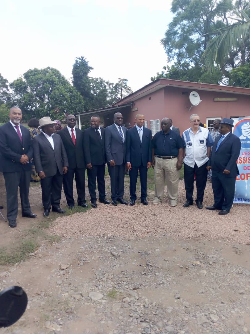 mwandochris's tweet photo. Avec La formation du Parti ENSEMBLE POUR LA RÉPUBLIQUE de @moise_katumbi incluant le G7 et le PND se leve une machine Solide,  Disciplinée cohérente,  avec des valeurs...  prête à Sauver la RÉPUBLIQUE ! https://t.co/6Cs3xsNO3G