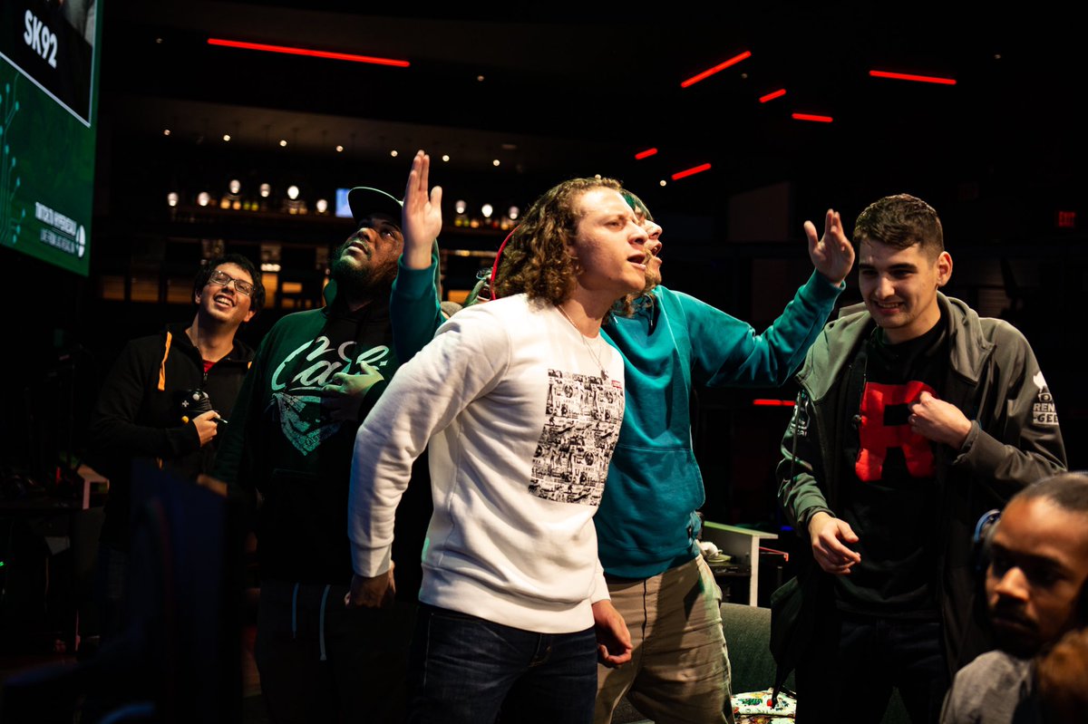 HyperXArena's tweet photo. Youβre looking at your defending champions! Way to go Team ASAP!!! π #Smashmas #HyperXESALV #SSBU https://t.co/m0mfs5nvfZ