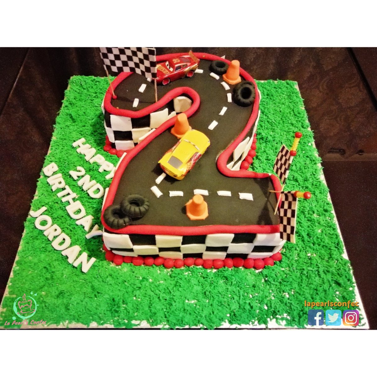 lapearlsconfec's tweet photo. CARS Themed Birthday Cake
Location 📌: Bervely Gardens, Randburg

[ #CarsCake | #ThemedCake | #Randburg ] https://t.co/KmQuCz8Jsm