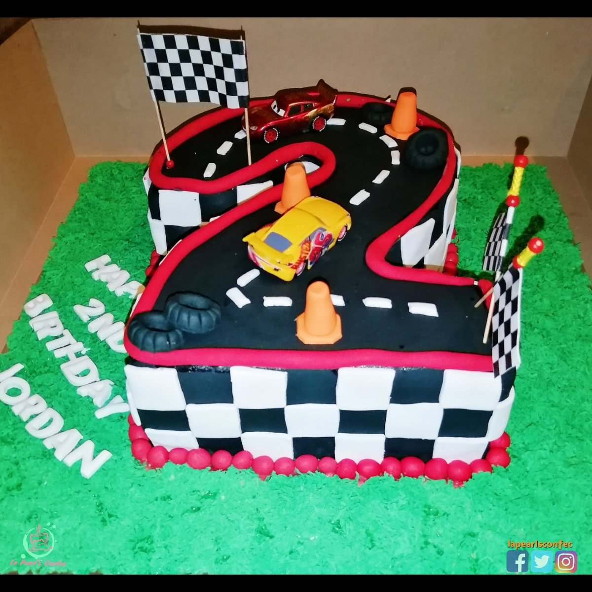 lapearlsconfec's tweet photo. CARS Themed Birthday Cake
Location 📌: Bervely Gardens, Randburg

[ #CarsCake | #ThemedCake | #Randburg ] https://t.co/KmQuCz8Jsm