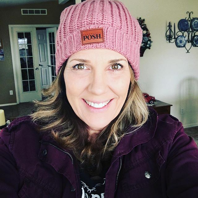 poshlissa's tweet photo. I was representing the Posh life today.💁‍♀️☺️ #poshlissadotcom #shopinstyle #getposhedwithposhlissa #christmasshopping #babyitscoldoutside #ilovewinter #warmandcozy #poshboss #livingtheposhlife
.
.
.
.
.
.
. -
#veganfriendly #naturalskincare #nontoxicski… https://t.co/W7VHDLKidH https://t.co/PJwn3zjPZA
