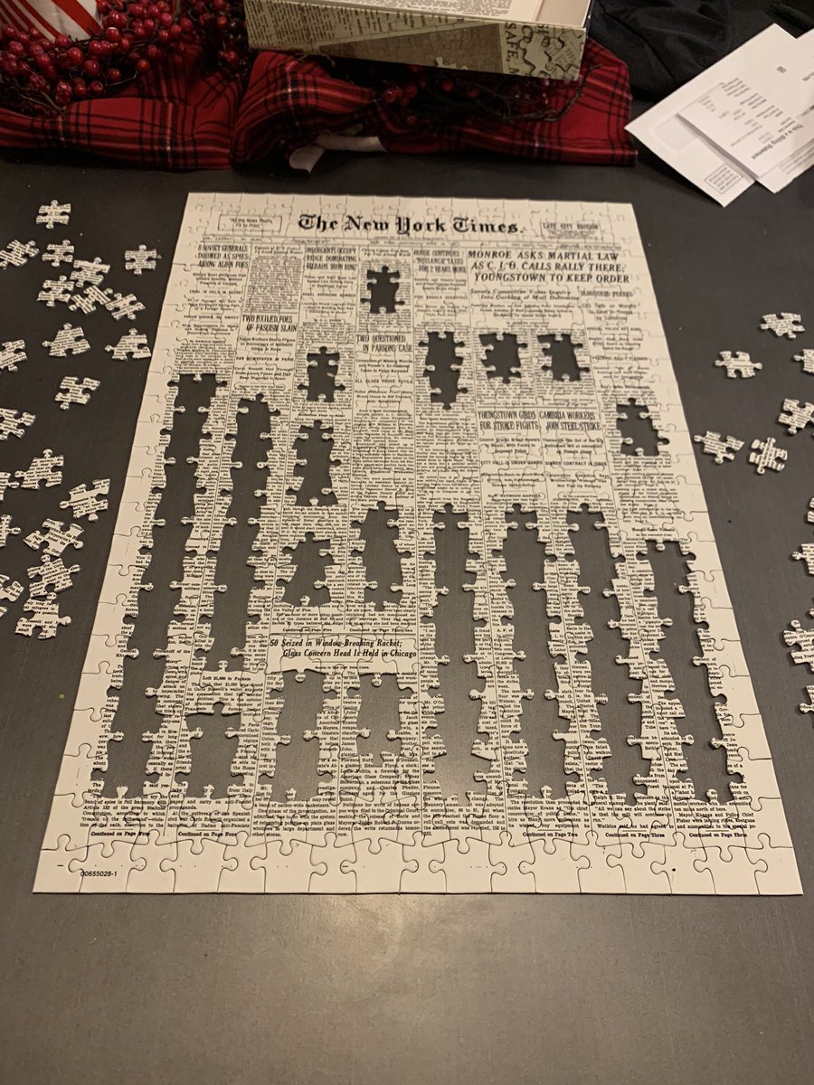 AmandaMoMorris's tweet image. What I do to unwind after work: clearly I have a problem.  #journalistproblems #nerd