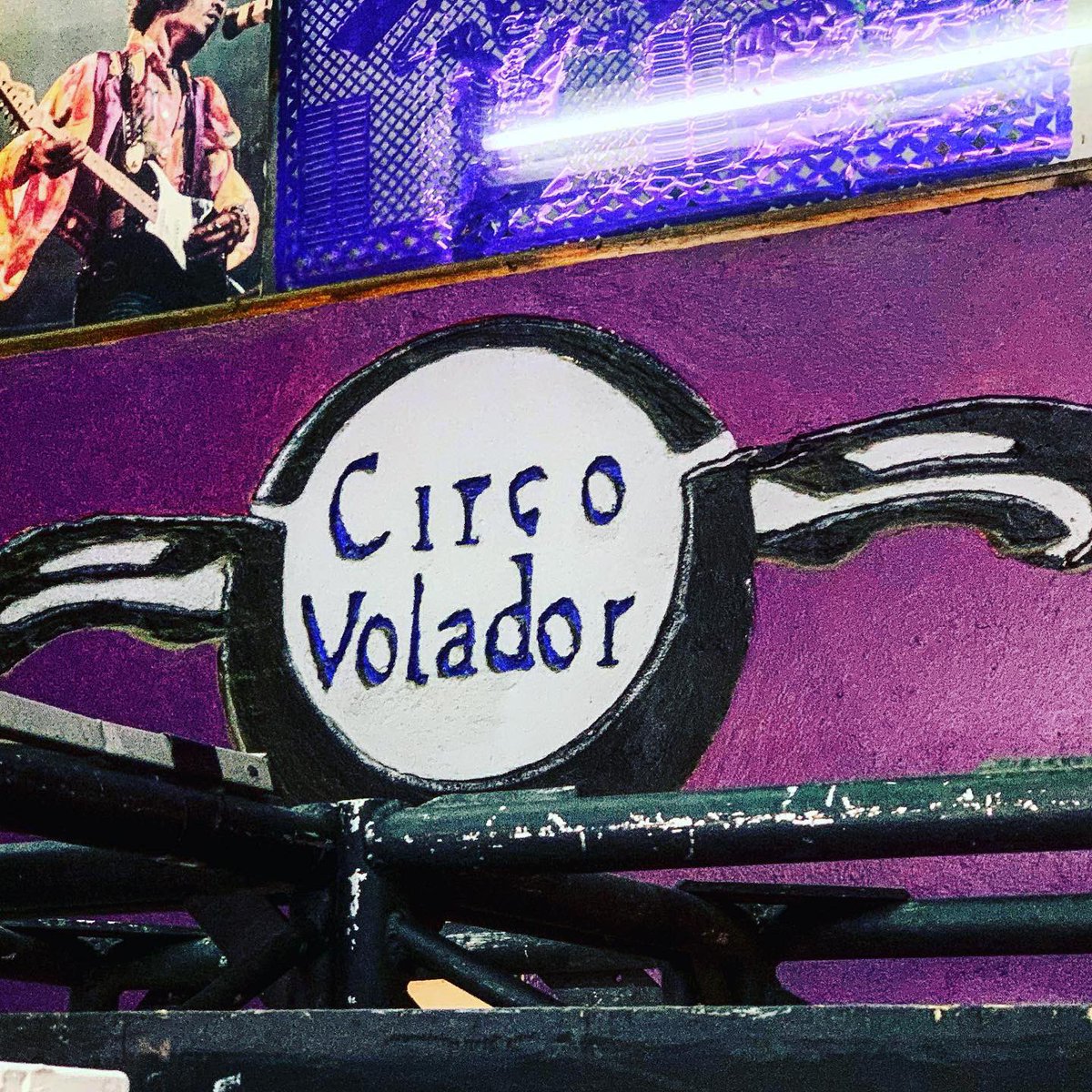 Eagletail_JP's tweet photo. 【Work Archives】
METAL NATION 2019 in Mexico. Stage manager & production advances. #eagletailmusic #circovolador #metalnation2019 #gyze #gyzeband #sexmachineguns #dasfeenreich #妖精帝國 #youseiteikoku #luchametalmx https://t.co/rI6v9nOKkF