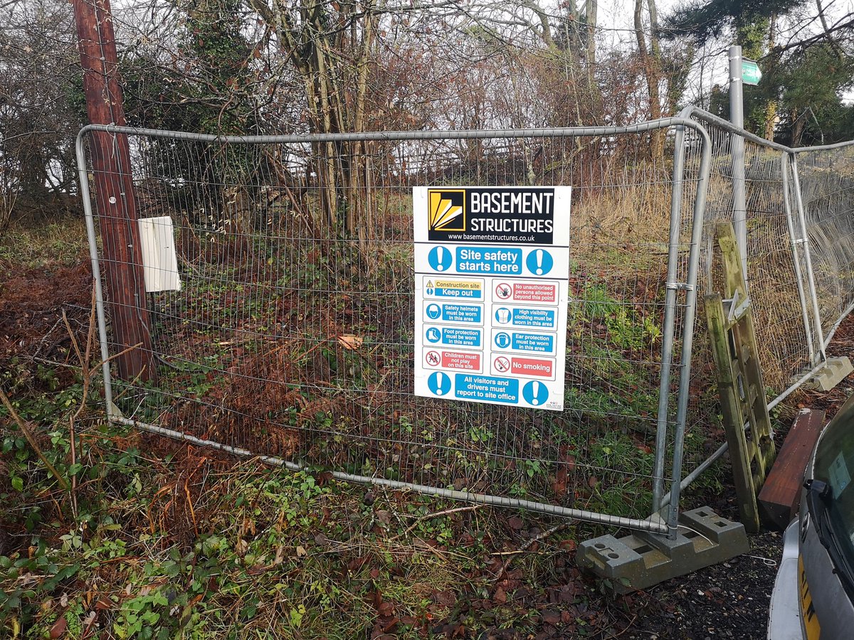 basementstruct's tweet photo. #basementstructures #newbuild #icf #insulatedconcreteformwork #jackonicf #swimmingpool
Starting a new site set up in West Wycombe for a new build ICF house with a basement and swimming pool.. Start date January 2020 https://t.co/faLWH25vHO