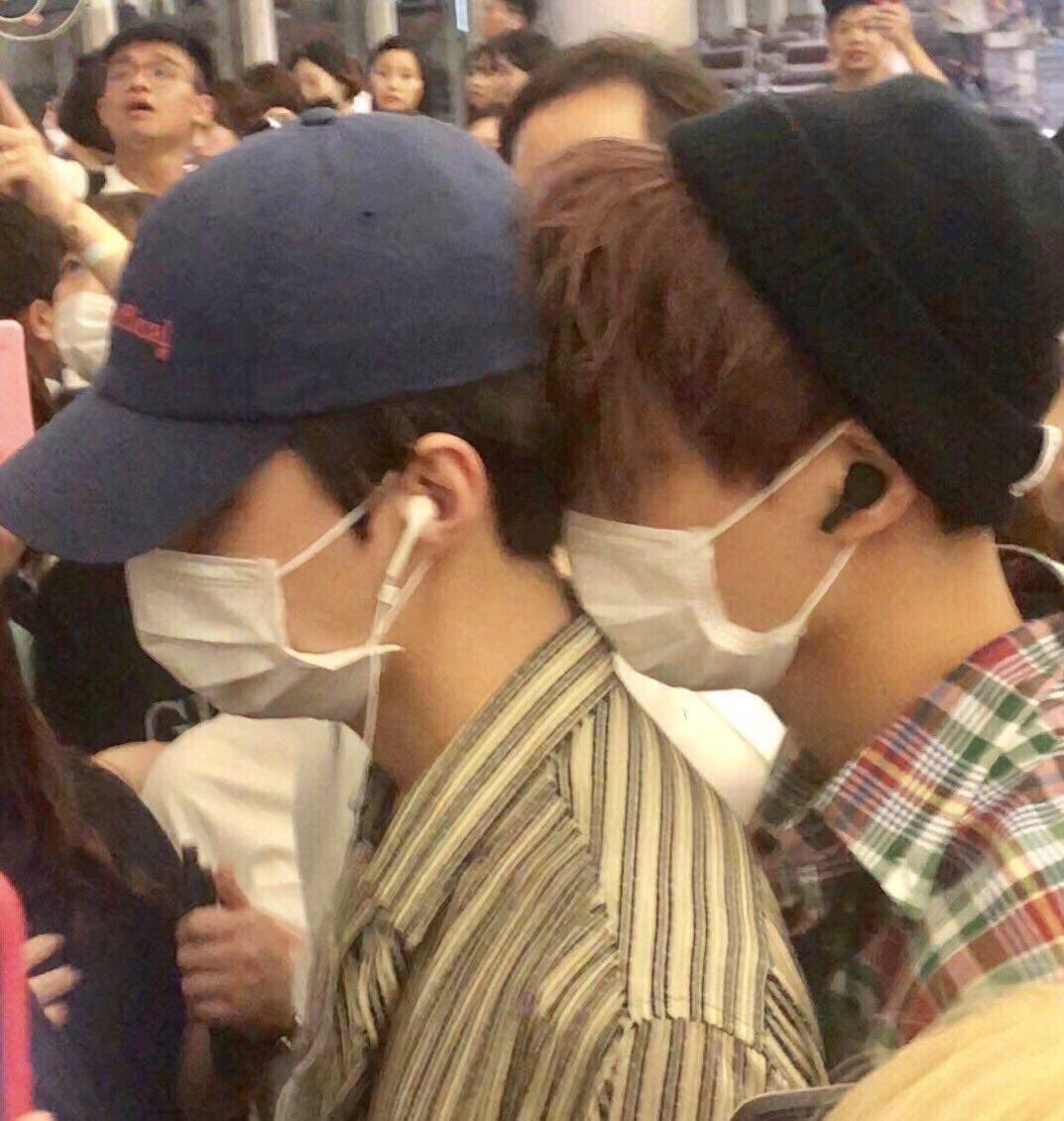 kiwiteukie's tweet photo. ไคฮุนกับโมเม้นสนบนี่แลงตลอด 🥺 https://t.co/fC8UsaREJy