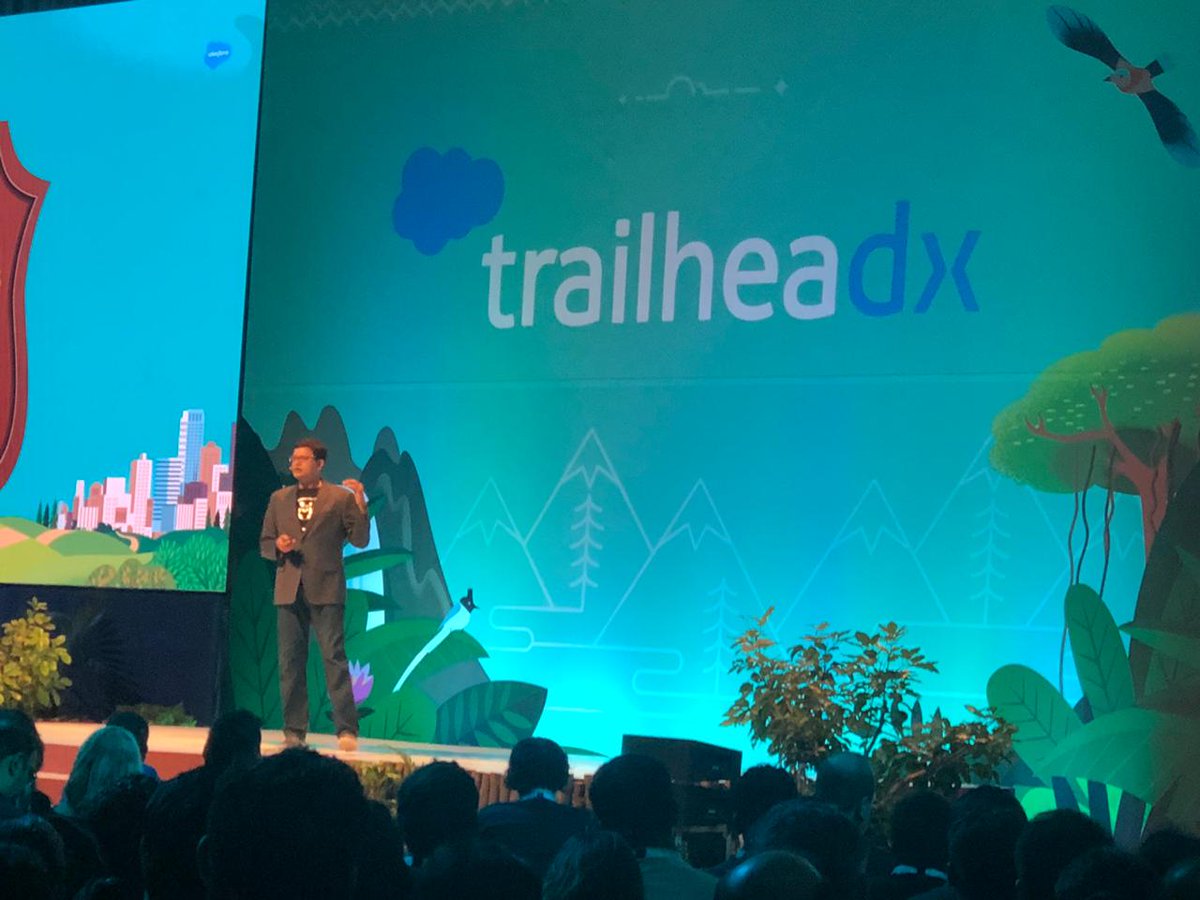 ET_CIO's tweet photo. Srini Tallapragada, chief of engineering, Salesforce says Business is the greatest platform for change. He highlights the company’s initiatives with UN on driving Sustainable development goals. #TrailheaDX 
@salesforce https://t.co/FJDVx1V0IA