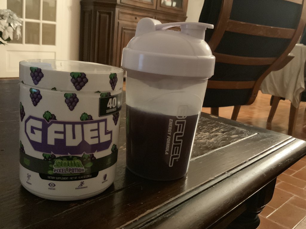 ASavagepotato's tweet photo. Startin of a lovely morning with some Gfuel Sour Pixel Potion @GFuelEnergy https://t.co/kxPC6T7bwL