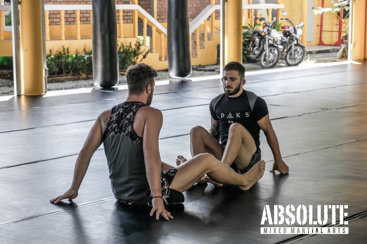 AbsoluteMMAThai's tweet photo. All our classes are available to all levels!  We also offer a range of personal training and group training options with programs specifically tailored to your needs.

Join the Team:
https://t.co/4Zer9vbhCd https://t.co/EpLdOQ8kL6