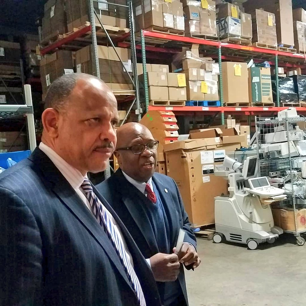 SMJohnsonMD's tweet photo. Thank you @medshare for opening your doors and hearts to the Bahamas and working collaboratively to impact healthcare restoration! 

Bahamas Minister of Health Dr. Duane Sands, @neuro_ro, myself and others tour with CEO Redding

 #bahamasstrong #globalvillage @MOHBahamas @MSMEDU https://t.co/kjggE0Yjdt
