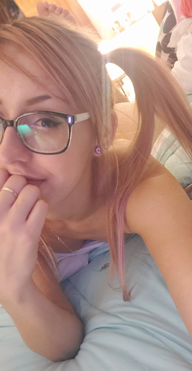 BootyliciousK96's tweet photo. Thank you for joining me! Hope to see you tomorrow!
xoxo
Kiki
#cammodel #camgirl #cammingbabe #chaturbatemodel #thankyou https://t.co/hcgBJNEWMc