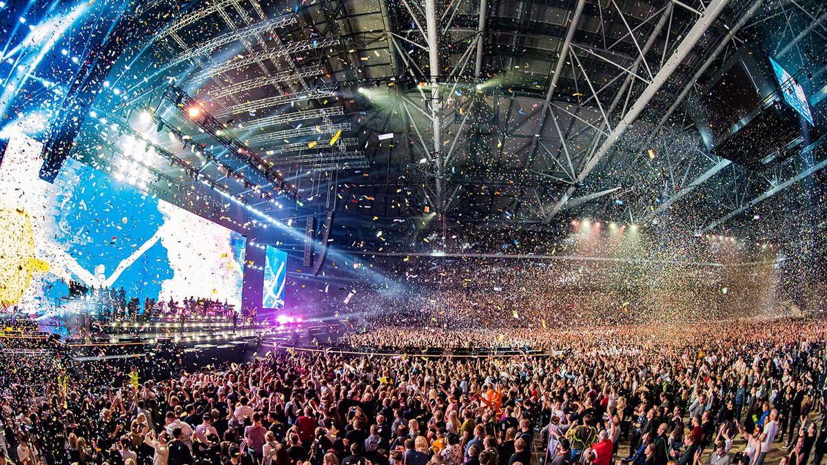 Heapet_official's tweet photo. YEport - #MeyerSound and #BrightGroup Support Memorable #AviciiTributeConcert with #MassiveLEOFamilySystem
@Friends_Arena @Avicii @RitaOra @aloeblacc @adamlambert @DanTyminski @davidguetta @KygoMusic @LaidbackLuke @dimitrivegas @likemike @MeyerSound
https://t.co/h0dwO8xXA1 https://t.co/lDlrv7Erhc