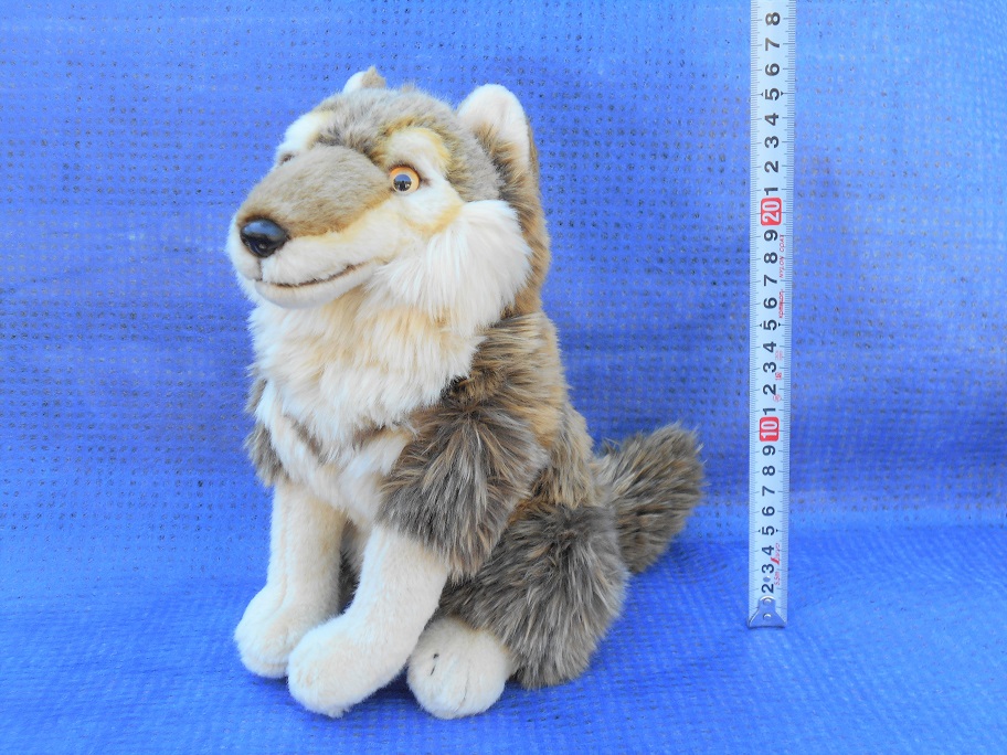 多摩動物公園 公式 商品情報 オリジナルぬいぐるみ タイリクオオカミ 税込2 750円 飼育係監修 こだわりのオオカミ のぬいぐるみを発売中です 他にも様々なオオカミのグッズを取り揃えております てぬぐい マスコット等 ご来園の際は園内ギフト