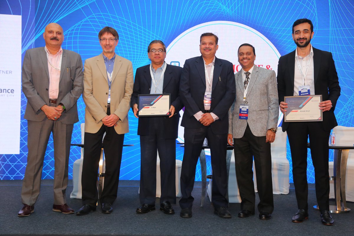 vtransindia's tweet photo. Our executive director Mr. Ronak Shah was part of a panel discussion at Warehouse &amp; Logistics Summit 2019, where he shared his views on Future of Logistics &amp; Warehouses in India. #Future_of_Logistics #warehousesolutions #wlsa2019 https://t.co/WZmb1S8OSU