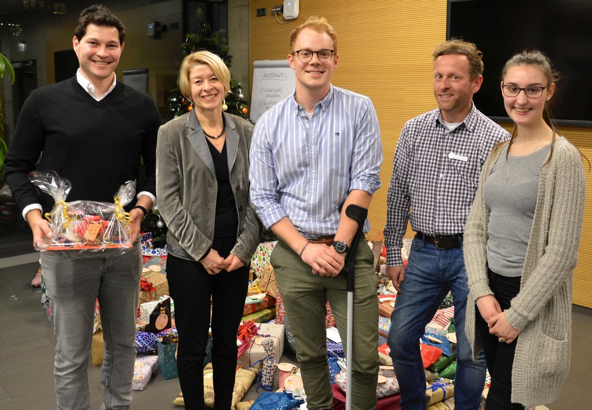 We hosted our yearly #Wunschbaumaktion event for the 12th time at @RWTH. More than 170 #Christmaswishes, coming from children and young adults of the Burtscheid youth welfare center, were fulfilled. Wishing you a happy holiday season and all the best in the year to come!