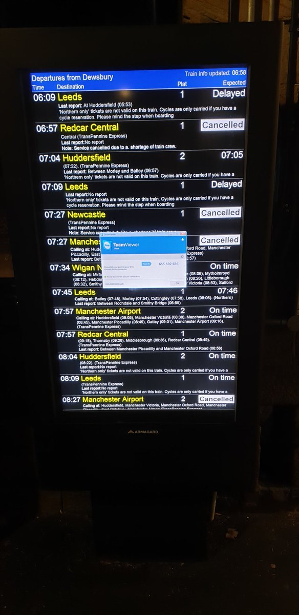 Debster489's tweet photo. Eagerly awaiting update...@northernassist and @TPExpressTrains https://t.co/qtVTk0tF6O