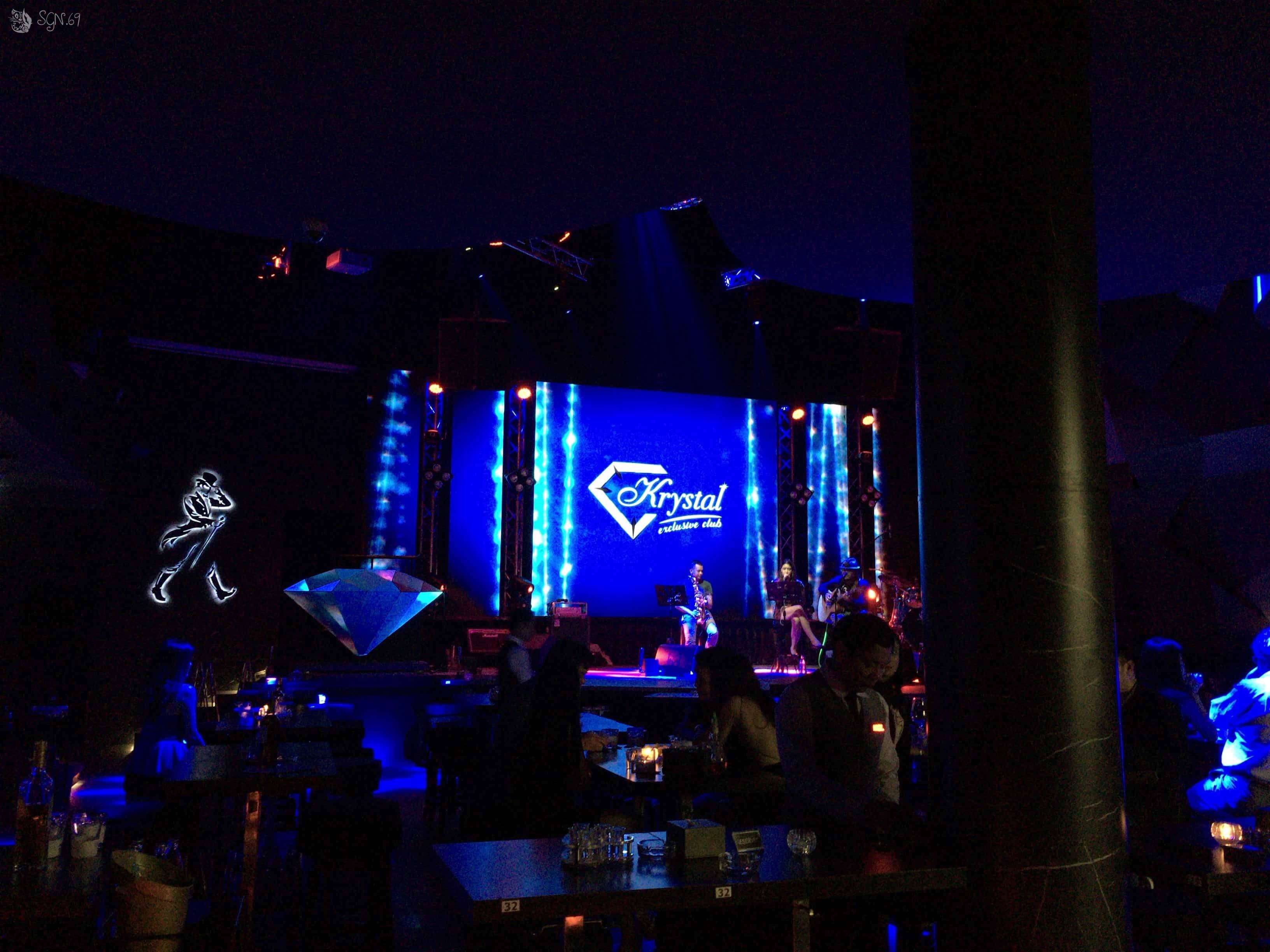 Hcm Nights Krystal Exclusive Club Thonglor25 コヨーテ 高級ラウンジ ナイトクラブ の遊び方 夜のホーチミン T Co Vu0txhelh3 高級コヨーテクラブ バンコク夜遊び T Co Cev3e7ujby Twitter