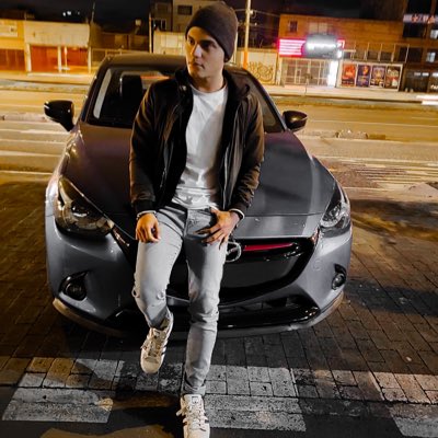 HOYOSRUIZ's tweet photo. #NuevaFotoDePerfil https://t.co/baH2raAPhT