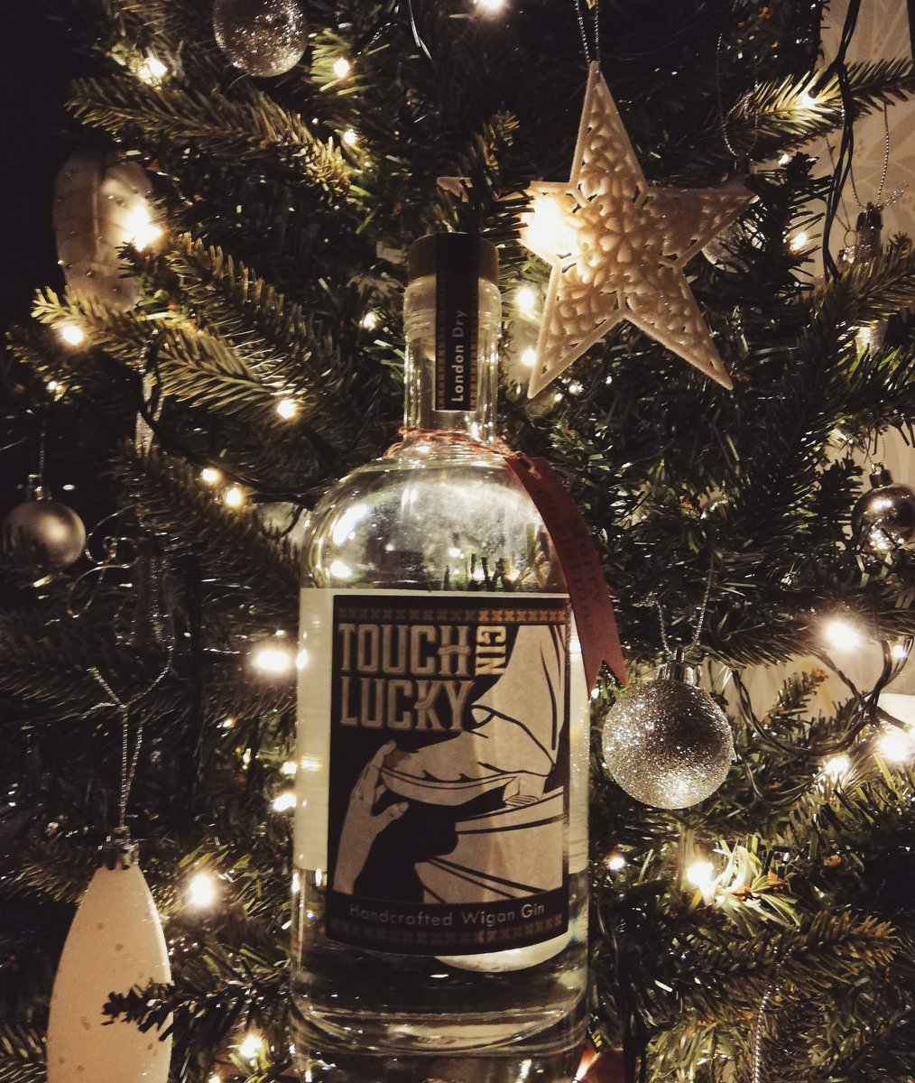 touchluckygin's tweet photo. We finally found time to put the tree up! 🎄 Just one week until Christmas to get your gin supplies ready and put that special, handcrafted gin gift under the tree 🎁❄️ https://t.co/Cs0ihryh5Z