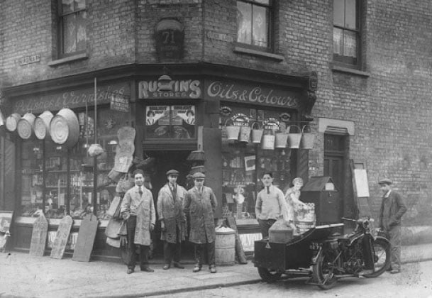 Atlantic_Timber's tweet image. As a family business we love to 🇬🇧#buyBritish🇬🇧 and would like to introduce our latest British Brand, Rustins

Estabished in London in 1924, Rustins offer an excellent range of treatments, finishes &amp;amp; paints for both wood &amp;amp; metal.

In store &amp;amp; online now at atlantictimber.co.uk