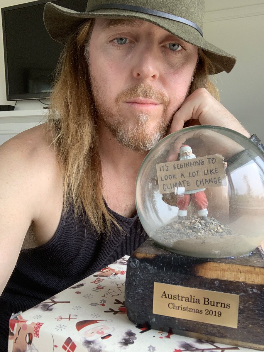 Tim Minchin On Twitter I Got A Hilarious Depressing Package From Greenpeaceap Today A Snow Globe Made Made With Ash From The Nsw Bushfires It Is Actually Snowing Ash In