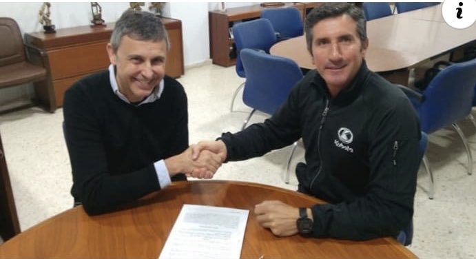 VerdeSmartCo's tweet photo. 📣📣Coophuelva utilizará la #tecnología 👨🏻🔬 #Verdesmart para implantar la #agricultura de #precisión 🤳en sus cultivos 🌿https://t.co/qd8fRU2gl2 #software #innovación via @agrodhuelva https://t.co/h08lmYsHgC