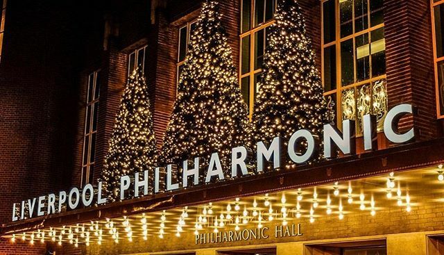 TomSpenceMusic's tweet image. TONIGHT @liverpool_philharmonic  8pm @tomspencemusic @beaudermott @rorytaylor54321 @nataliecollins_vocalist  This will be a very special night. Last few tickets available: liverpoolphil.com #liverpoolgigs #whatsonwirral #theguideliverpool #wirral… ift.tt/2SdKGml