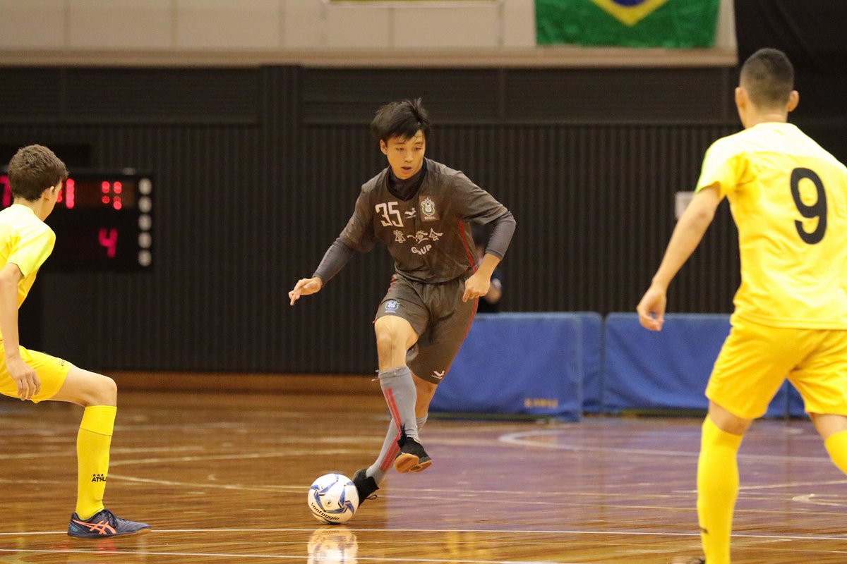 SBFC_OFFICIAL's tweet photo. 【牧野謙心選手 トップチーム昇格のお知らせ】

S.B.F.C. LONDRINA U-18の牧野謙心(マキノケンシン)選手がトップチームに昇格することとなりました！
牧野選手への熱いご声援をどうぞよろしくお願いいたします！

詳細・本人コメント▷▷https://t.co/hicghcNoCE

#bellmare_F #湘南の抜刀斎 https://t.co/hYKH9KcATG
