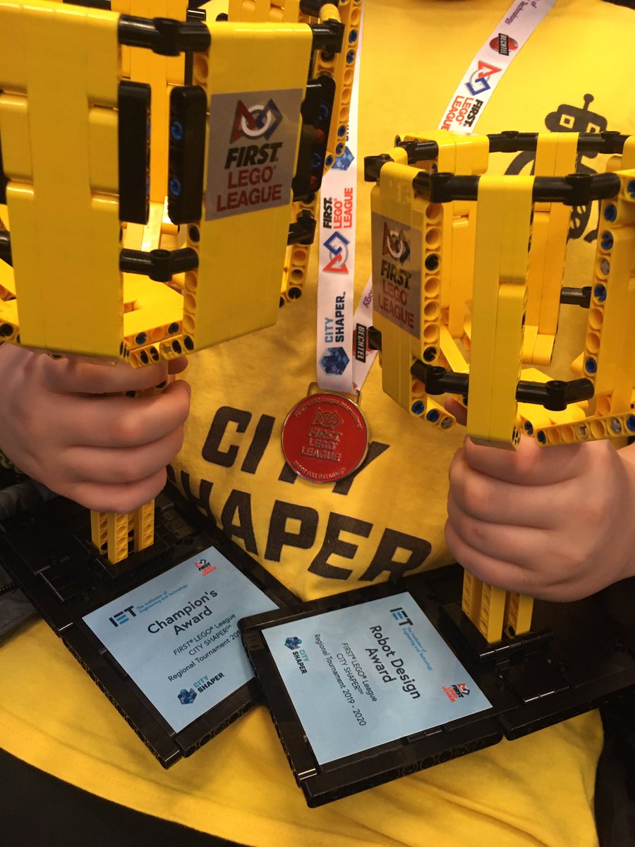 A really great day <a href="/FLLUK/">jonnienash@theiet.org</a> <a href="/sheffhallamuni/">Sheffield Hallam University</a> for  <a href="/ELFinspire/">notjustbricks_uk</a> Two teams, two trophies. Green Pavilion Engineers won Robot Design and Green Pavilion Robotics won The Champions Award. 🏆