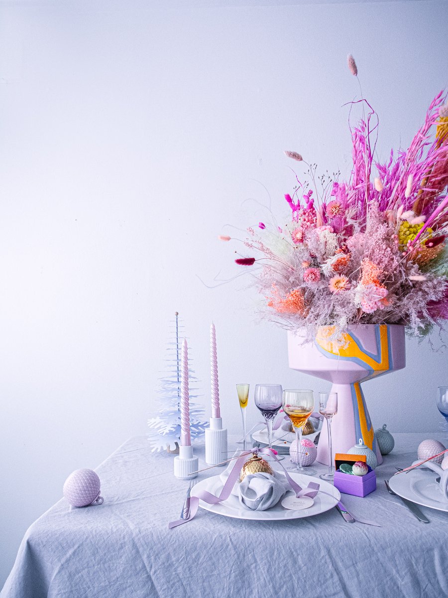 monstercircus1's tweet photo. DIY Dried Flower Centerpiece. You're invited to my Whimsy Wonderland Table + get 5 easy ideas for your holiday table to make your Christmas even more memorable!
https://t.co/iwOUi2hfIe https://t.co/ptrPpf3FwR