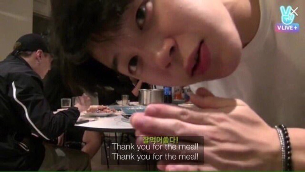 Bazenhuzunlu's tweet photo. @parkjiminpics @taehyungsjimjam https://t.co/z8tcbWEiJz