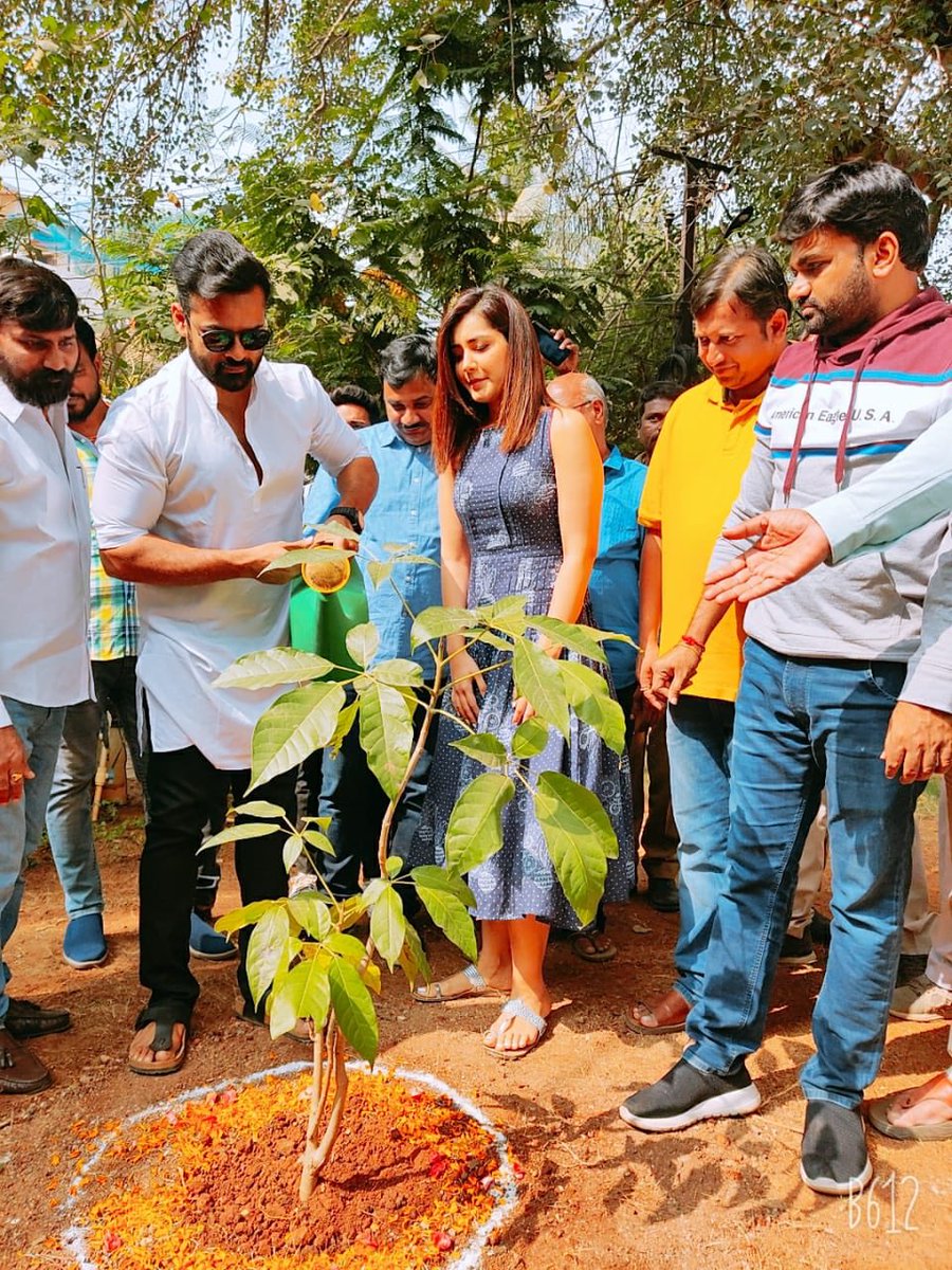 2_shekar's tweet photo. Team #PratiRojuPandaage planting new plants as a part of #GreenChallenge by Telangana Government !!

@IamSaiDharamTej @RaashiKhanna
@DirectorMaruthi @GA2Official
@UV_Creations @SKNonline
 🔴 #PratirojuPandaageOnDec20th https://t.co/9u9k62wGzf