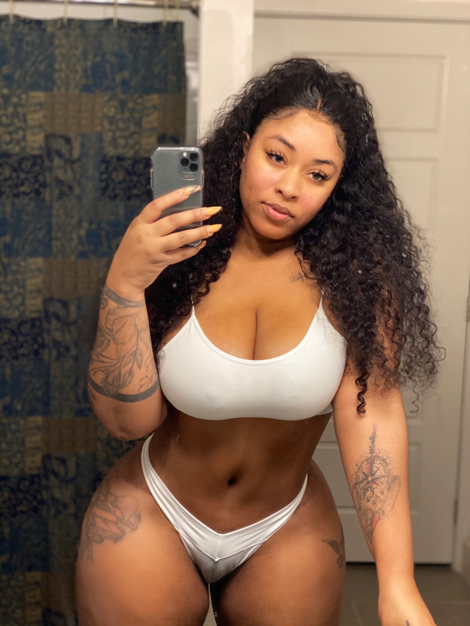 juicyyjuicebox on Twitter: "Baby when we gon slide ? Slide over to this