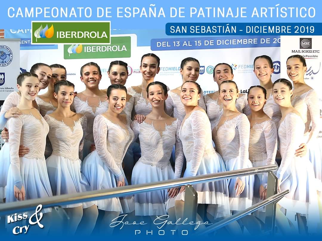 Marta_Feliz's tweet photo. El equipo de Olatz, Team Fusión Spain de Majadahonda, de Patinaje Sincronizado sobre hielo que representará a España en las competiones internacionales, incluido el Campeonato del Mundo en Lake Placid USA
Felicidadeeeessss chicasss
Y a por ello💪💪
#isu #fedh #fmdi #Kirolaraba https://t.co/dhtwNeLqc3
