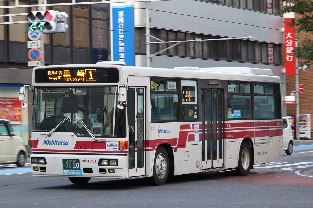 2500rpm 3608と8008も小倉 黒崎 折尾線に ブルシチの特快は逆に珍しくなりましたね