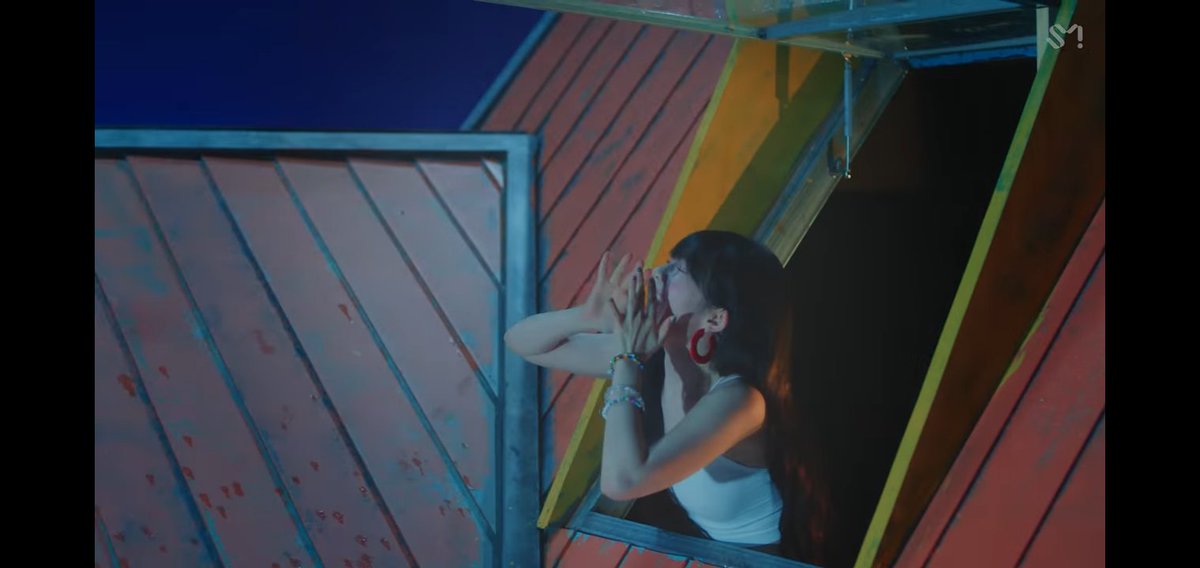 74. They managed to send off Seulgi to the roof to fix the antenna. And you can see here that Irene is the last one to get near that window. Then a few moments it is closed. Which means she closed it.