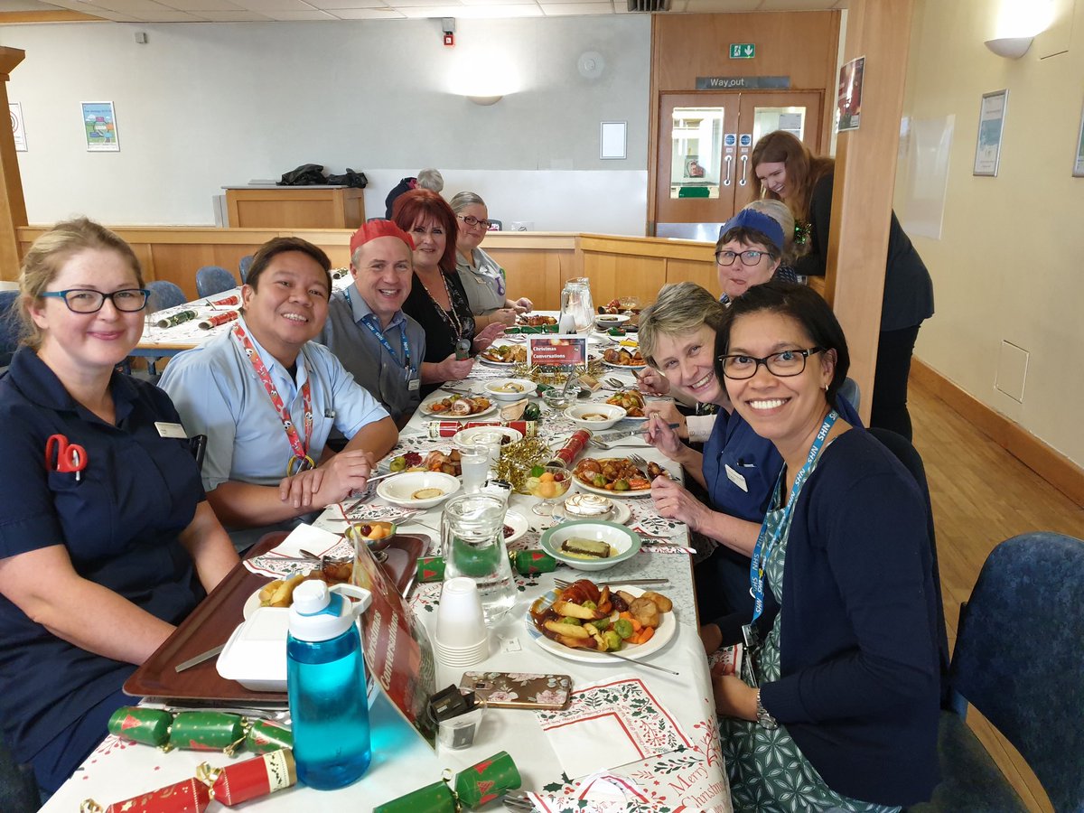 What a lovely lunch time spent engaging with colleagues at christmas from around <a href="/enherts/">East and North Hertfordshire Teaching NHS Trust</a> at Christmas conversations and celebrating this wonderful time of year! @SteveAndrews3 <a href="/katharinew12/">Katharine Woods</a> <a href="/listerODTeam/">Lister Organisational Development Team</a> #christmasconversations #sharingconversation #sostuffed