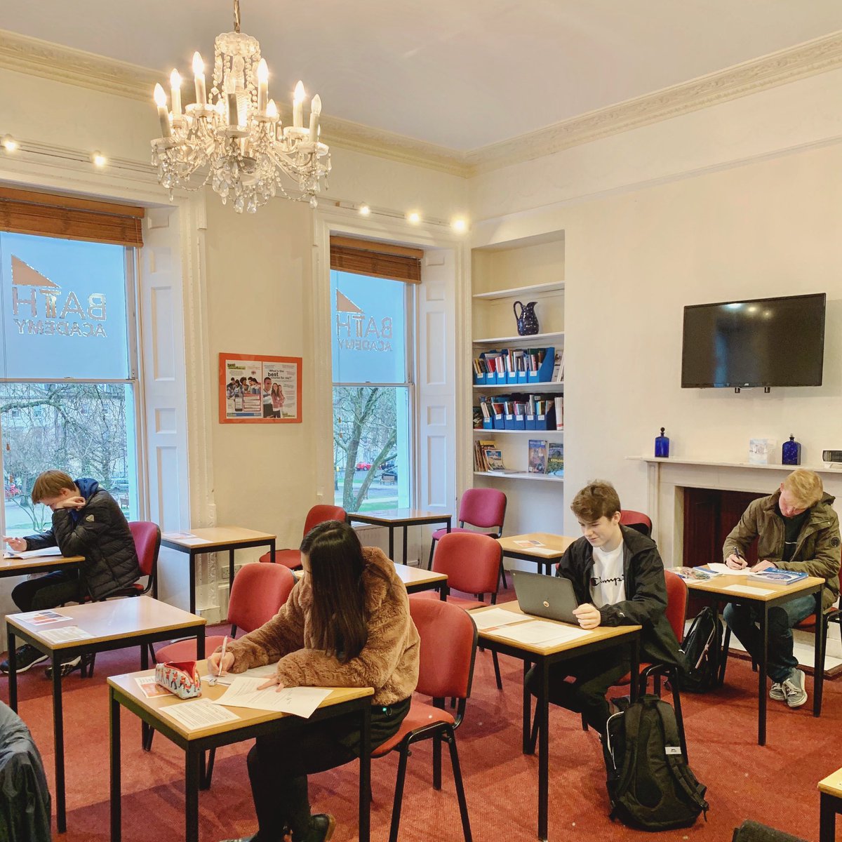 BathAcademy's tweet image. It’s formative assessment time on our December #RevisionCourse, with aims to improve #examtechnique &amp;amp; enable students to focus on weak areas, helping them fine tune their #revision strategies. Well done to these dedicated students, it’s a hard time of year to focus on studies!!📖