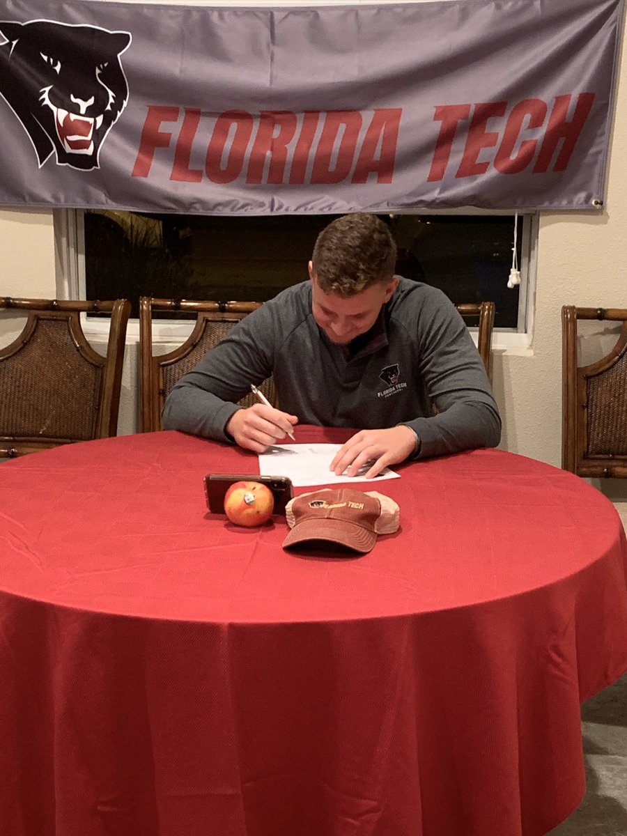 TVanceCSCS's tweet photo. Congrats big dog @travis_tobey ! Couldn’t be more proud of you! The years of hard work &amp; dedication has paid off! Hardest worker in any room you’ve ever been in! “They don’t make em like this anymore.” On to the next 4 yrs. Grateful to be apart of it! #teamaes https://t.co/zwhzHMtyrj