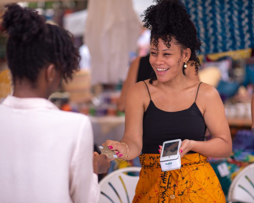 AfricaBiz2020's tweet image. 🇬🇭 @kudigoinc Redefining Consumer Retail in #Africa
buff.ly/35Nd7vn 

#TechinGh19 #Ghanatech #startups #investors #Entreprenuers #Africatech