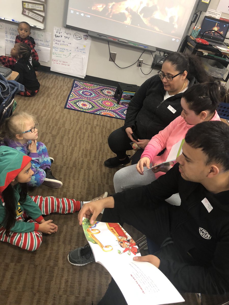 Holiday Reading Express! Families joining our class to share in our holiday book reading event!  The students so enjoyed having our guest readers making the season even merrier!@LeaphartElem